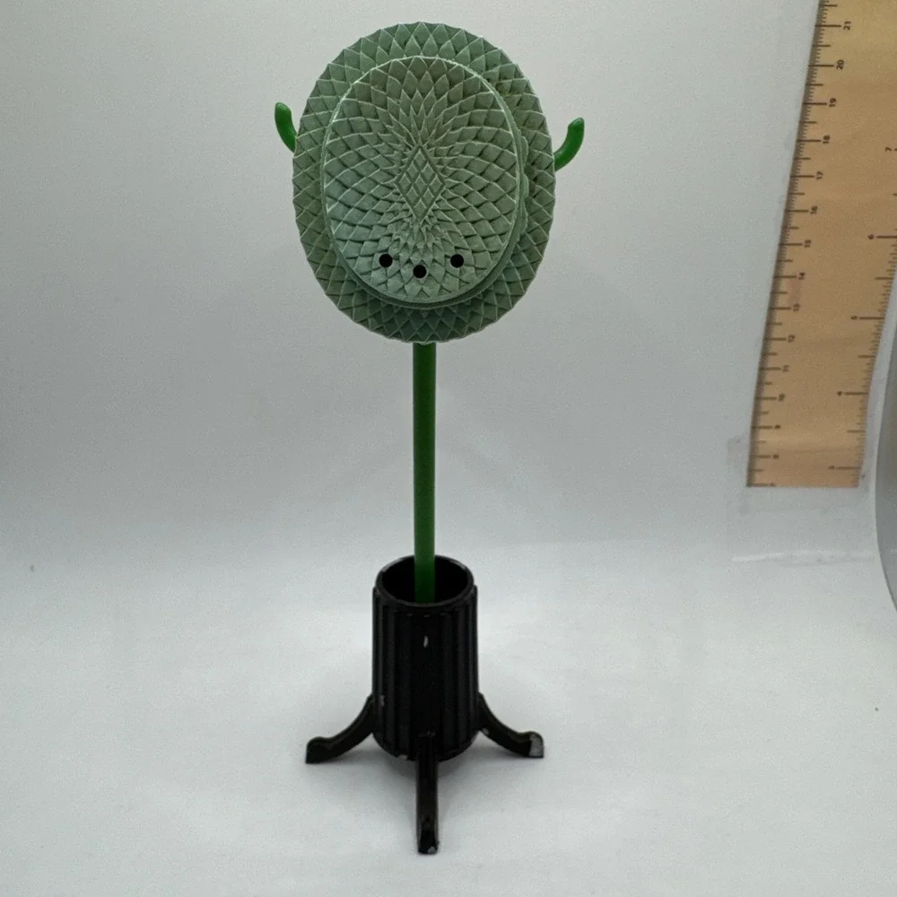 Vintage Hat Rack 2 Hats Salt & Pepper Shakers Toothpick Holder Metal & Plastic